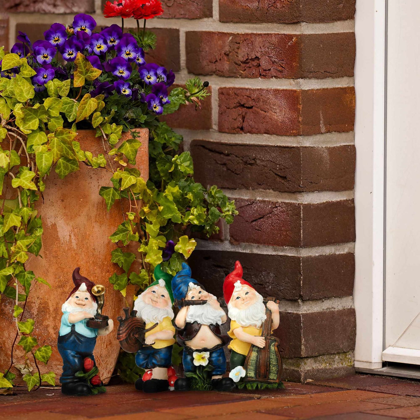 Garden gnomes set with 4 musicians