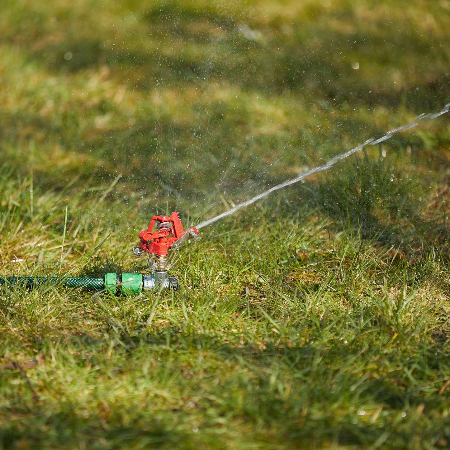 Garden sprinkler 12 m range