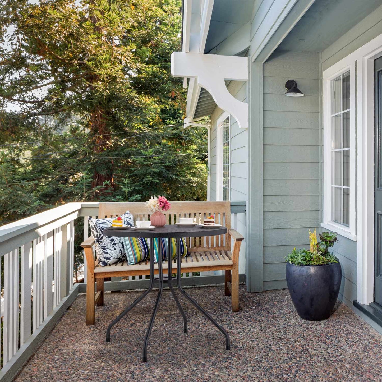 Garden table in black wood look