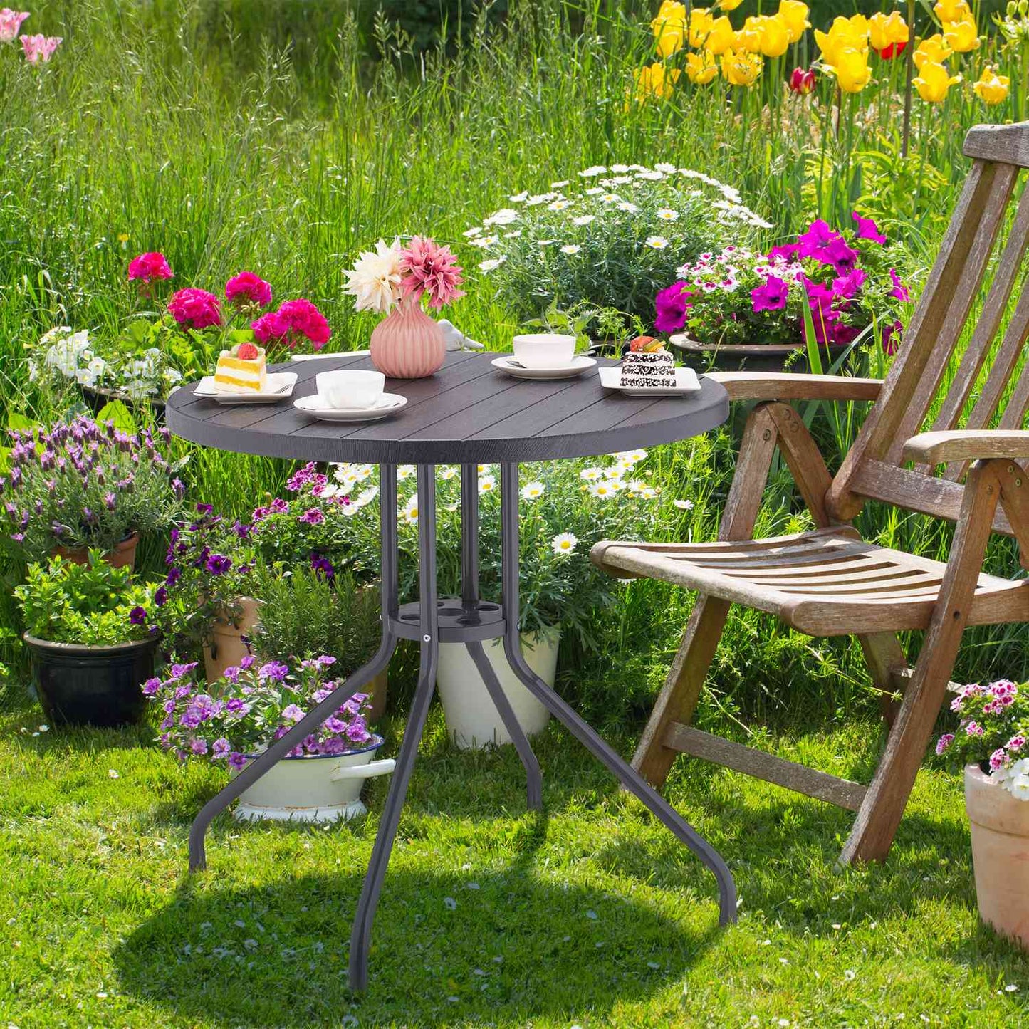 Garden table in grey wood look