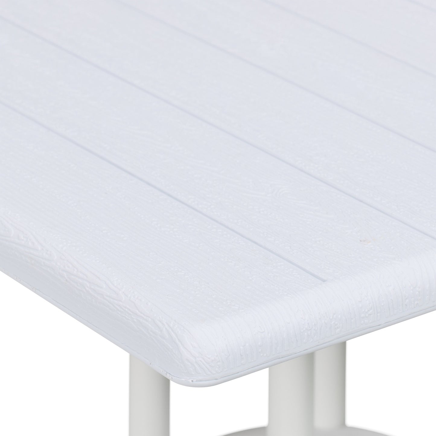 Garden table in white wood look