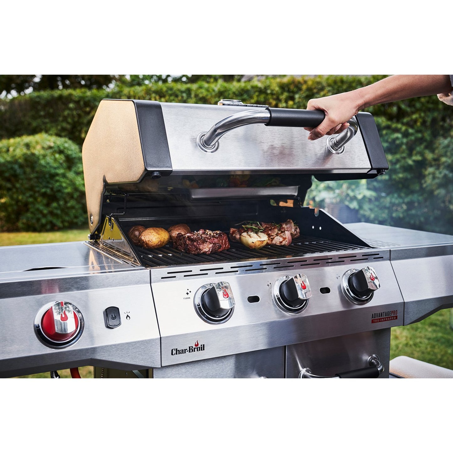 Gas Grill with TRU-Infrared Technology, Stainless Steel