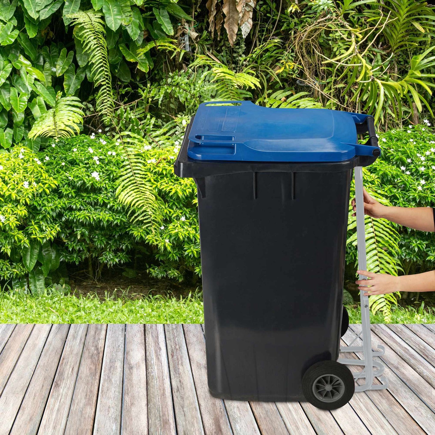 Gray waste compactor for the dustbin
