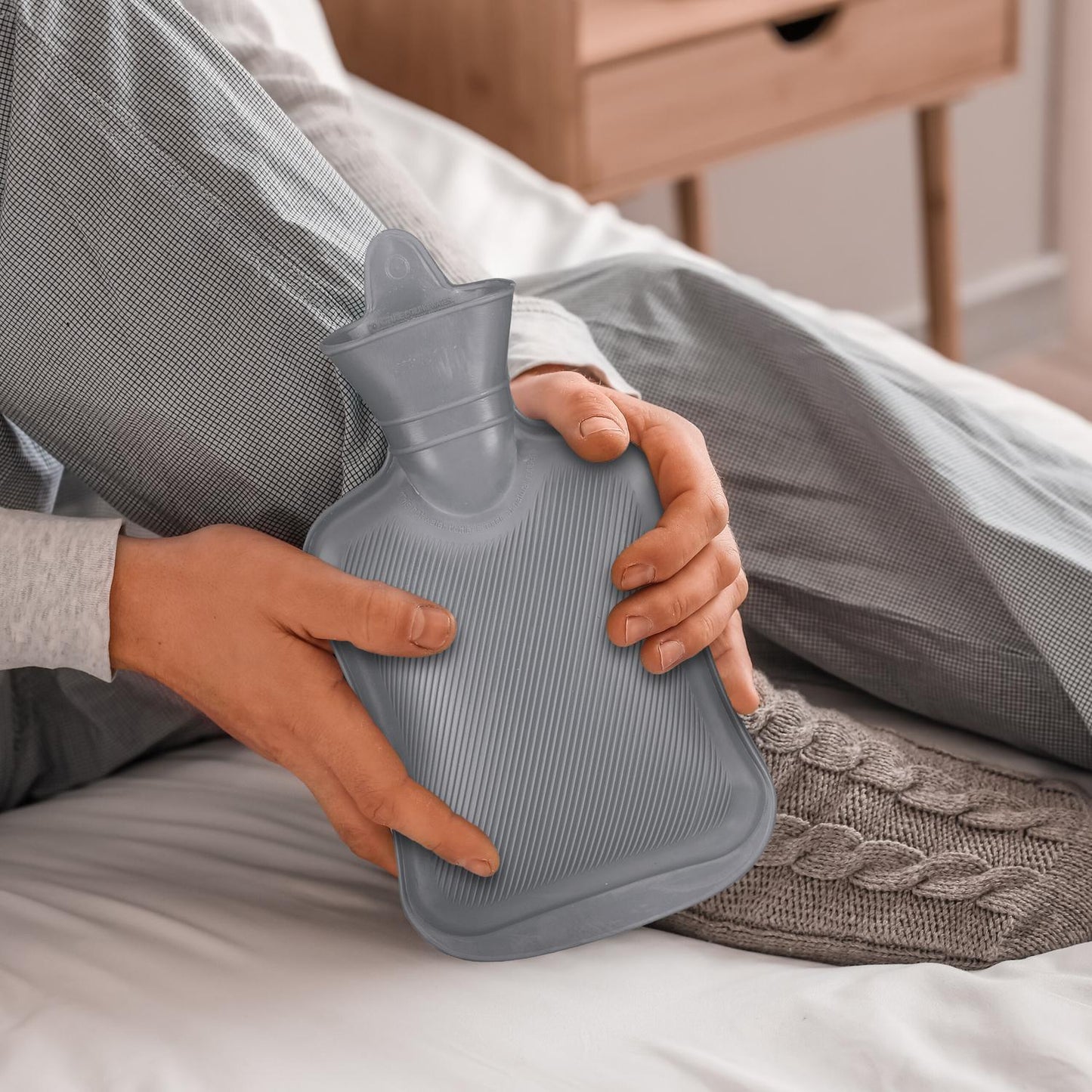 Grey Hot Water Bottle 1L – Leak-Proof, Pain Relief