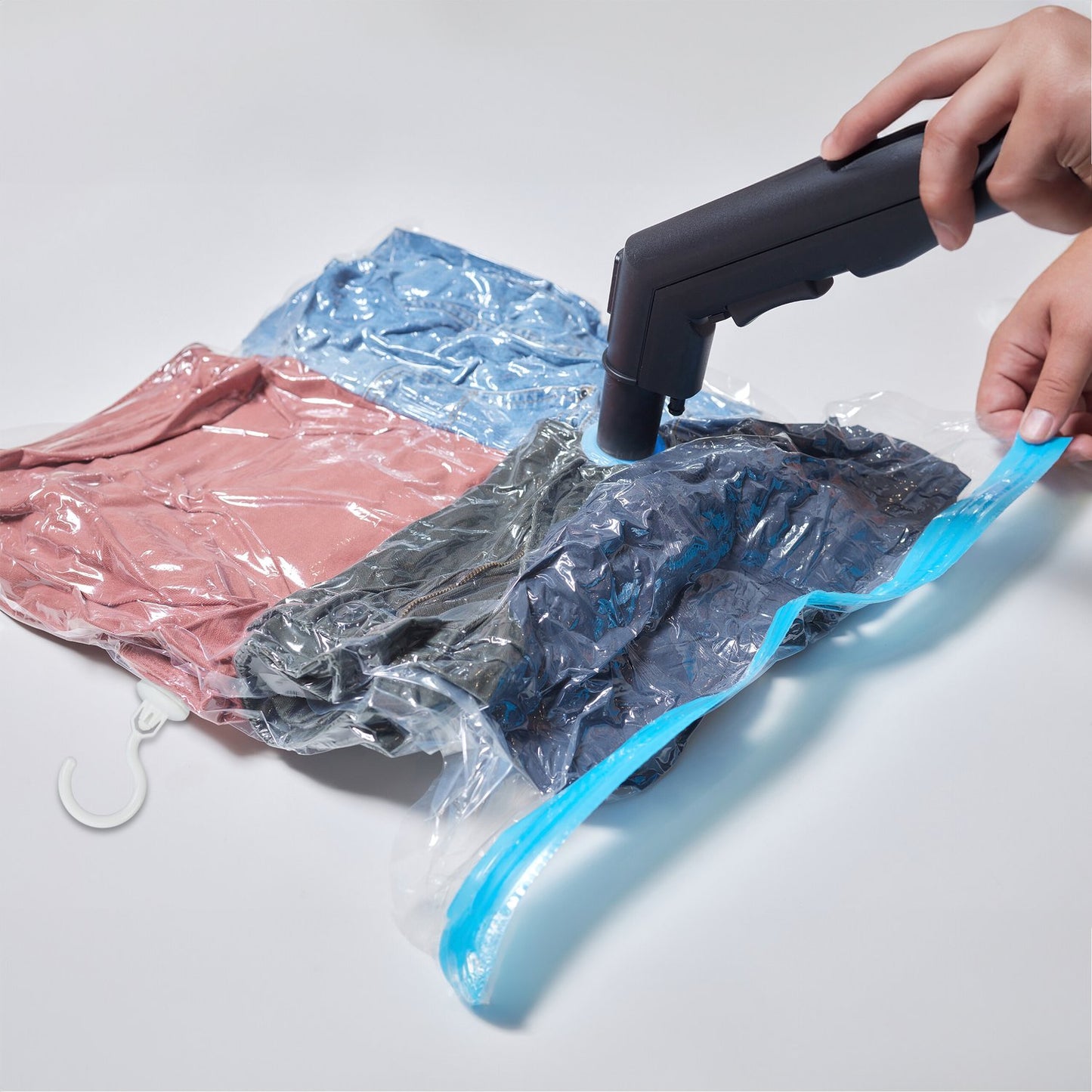 Hanging Vacuum Seal Bags, 4-Pack, 2 Sizes