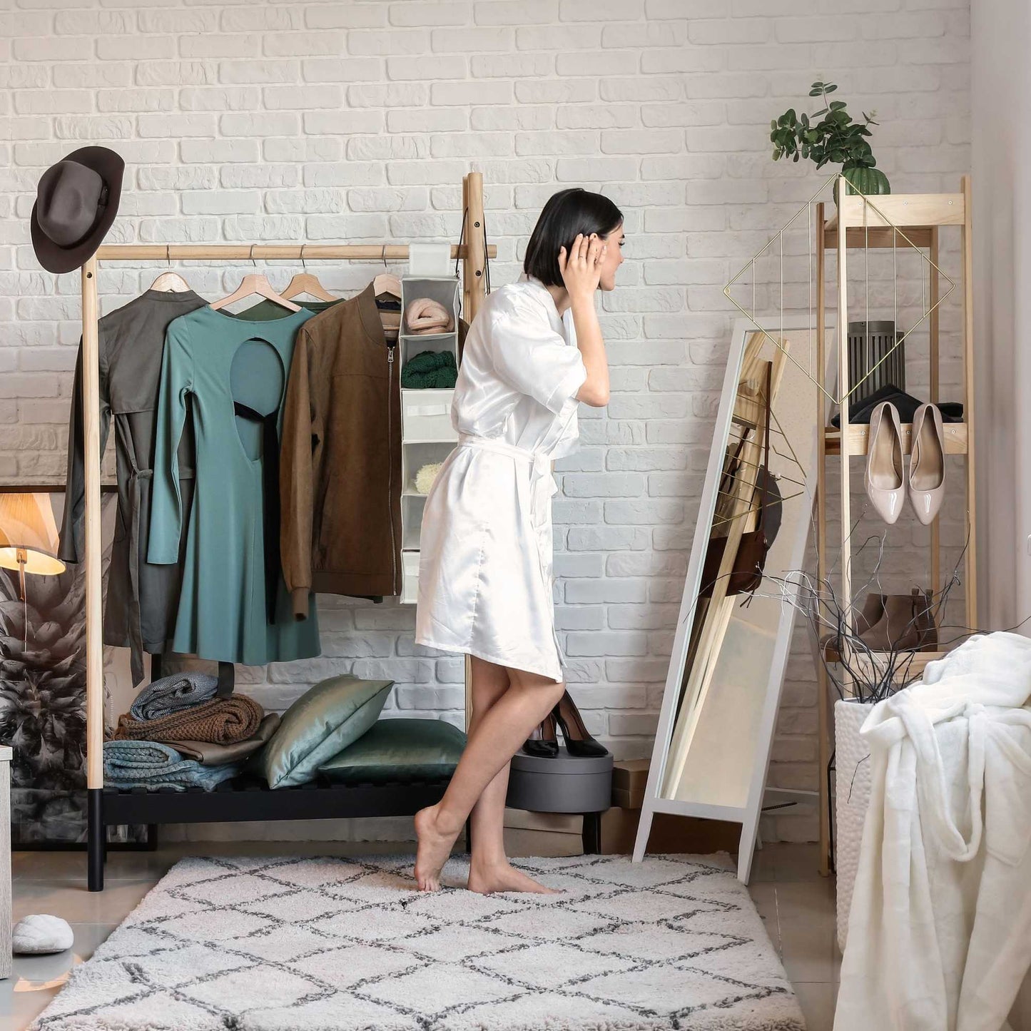 Hanging shelf for wardrobe