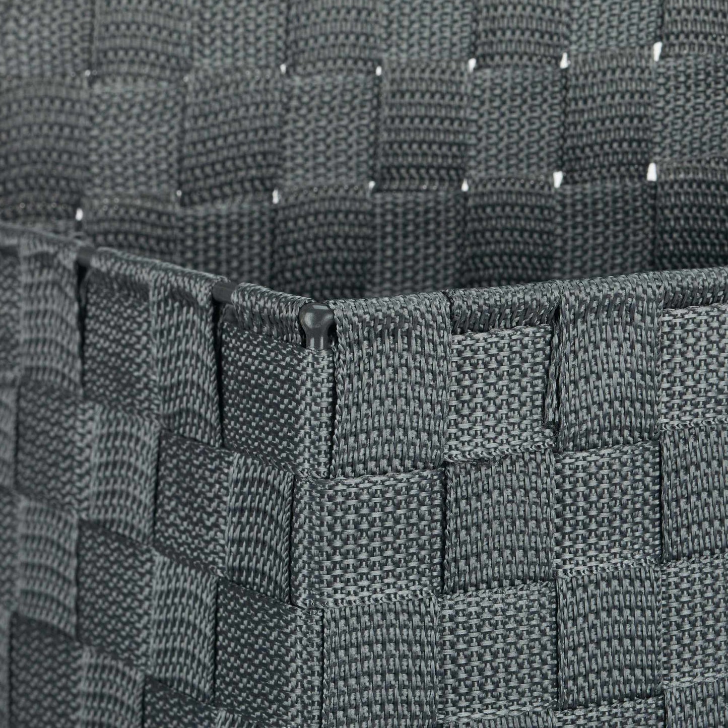 Hanging storage in fabric with 3 baskets