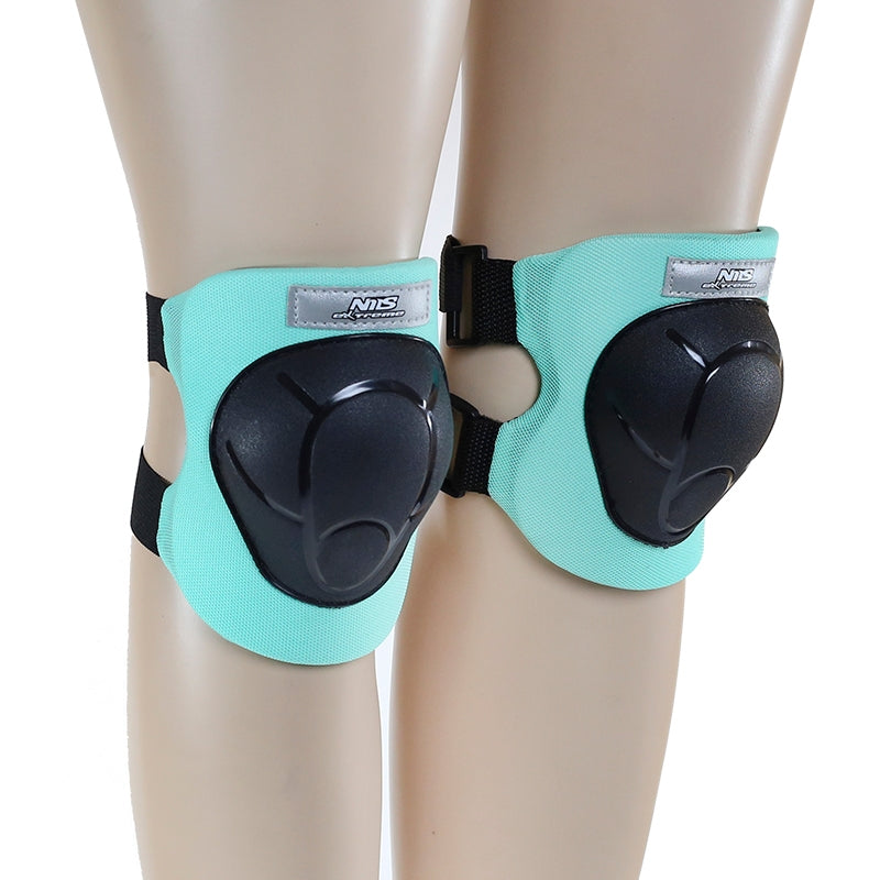 Helmet and Protectors Set, Size S, Black-Mint