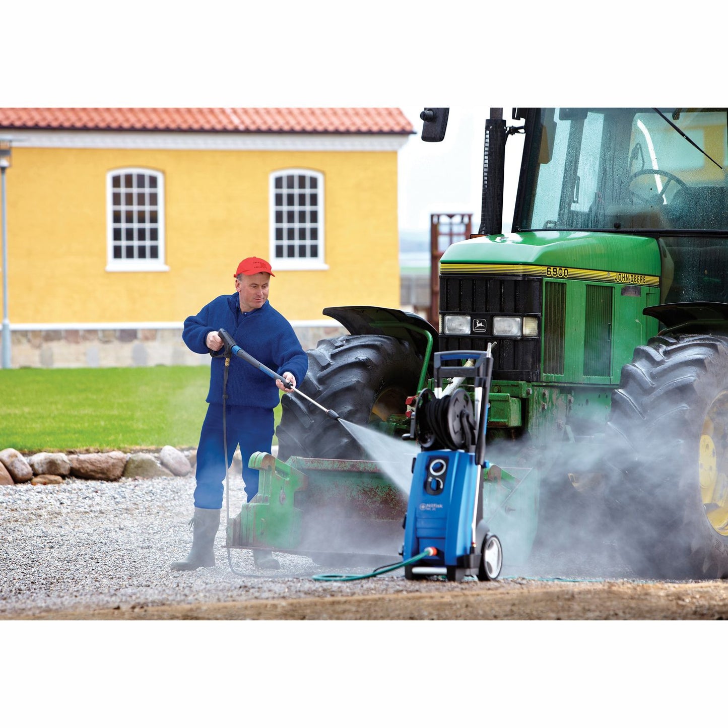 High-Pressure Washer, 145 Bar, 500 L/h, Ergonomic Design