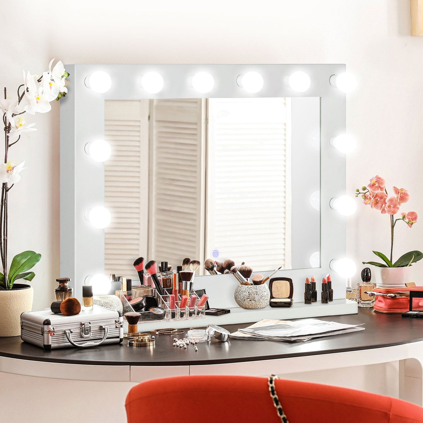 Hollywood Mirror, Dimmable LED lights, Touch Switch, 80x60 cm