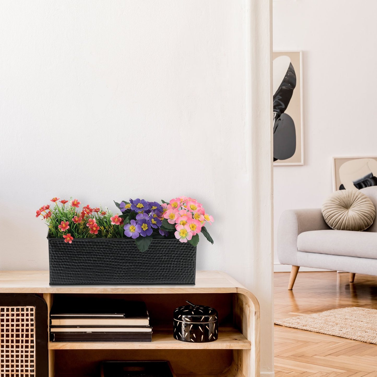 Indoor flower box black