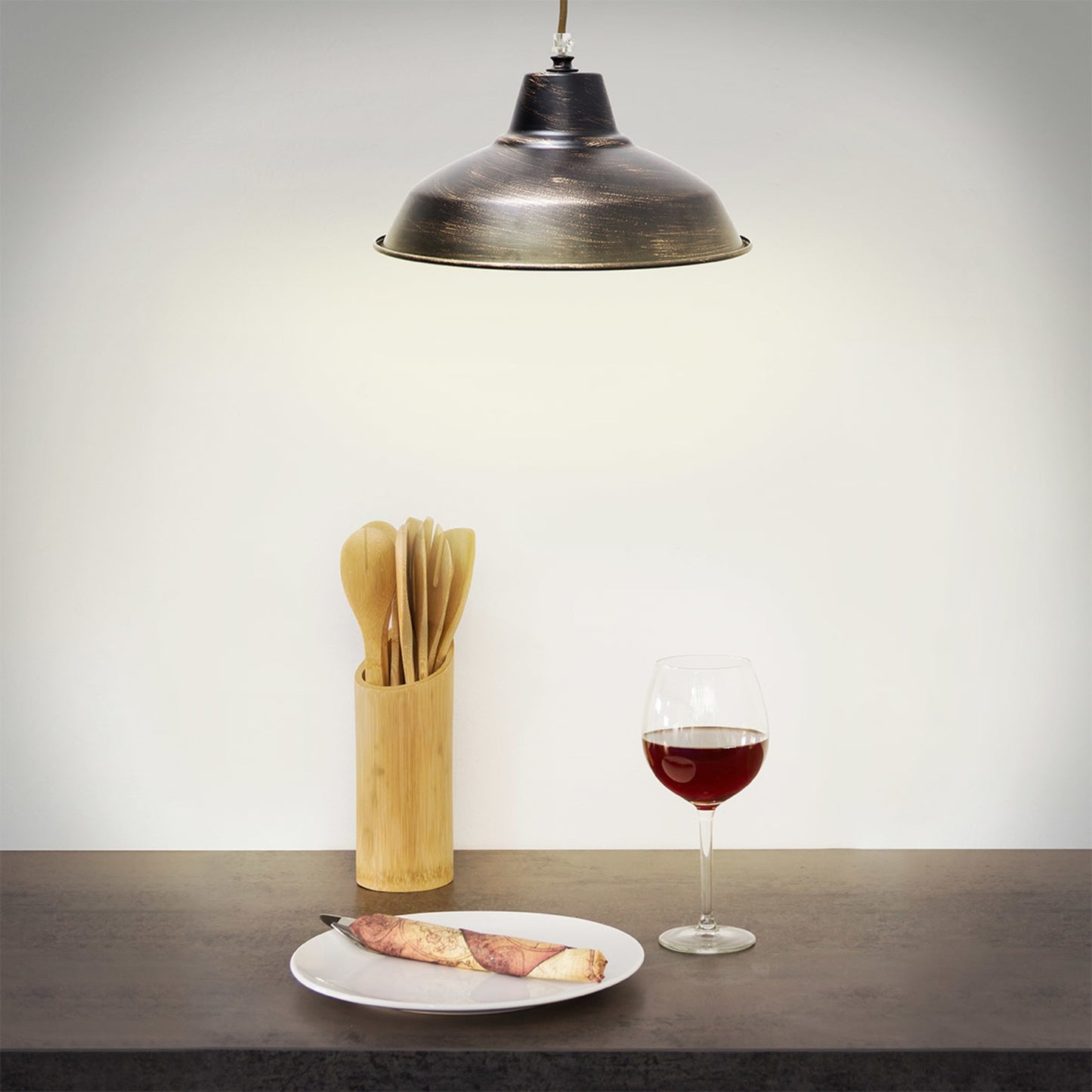 Industrial ceiling light adjustable