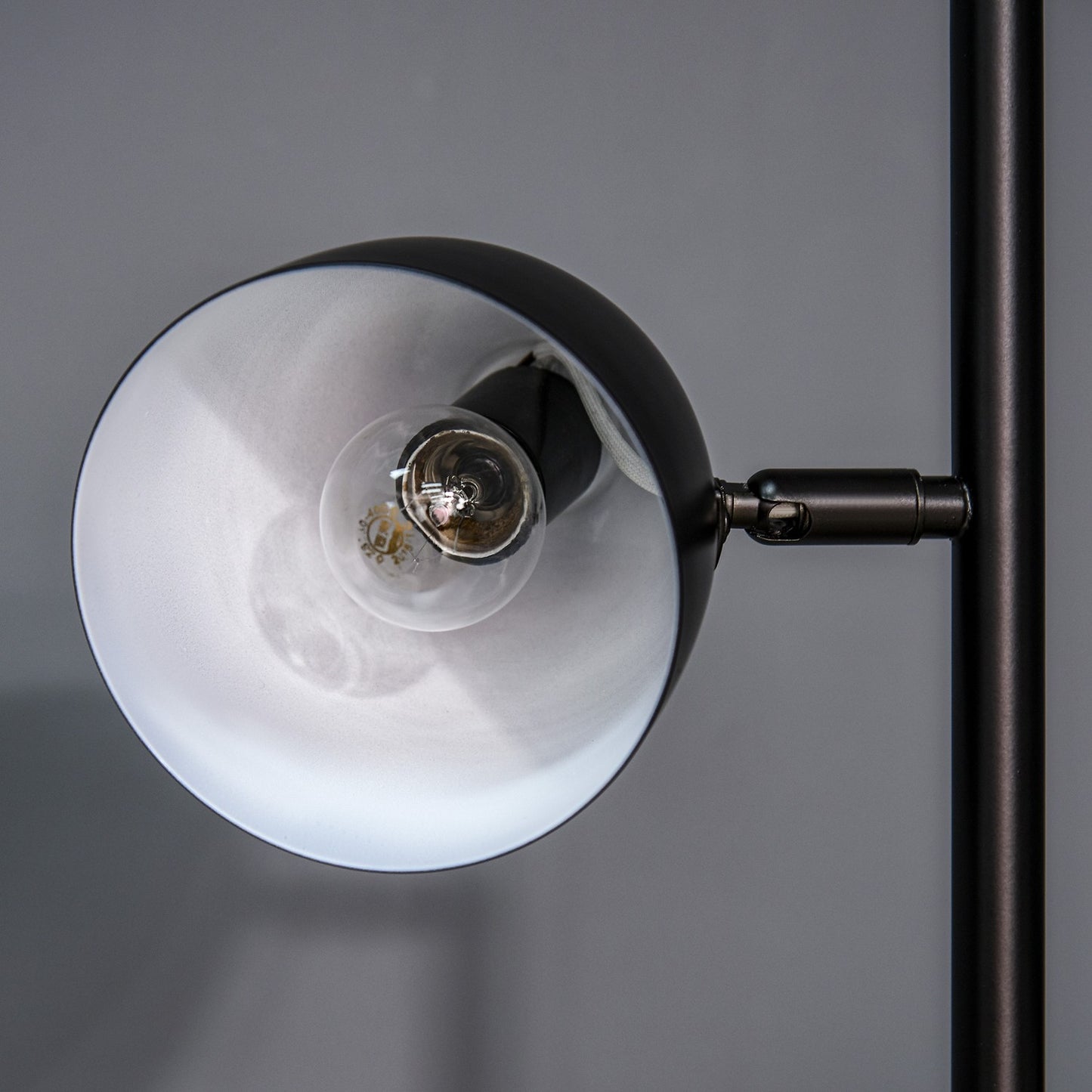 Industrial floor lamp - Adjustable steel lampshades, black
