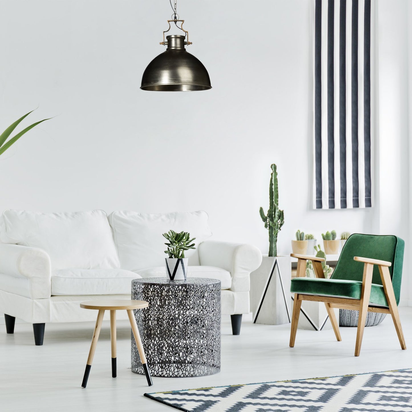 Industrial style pendant lamp