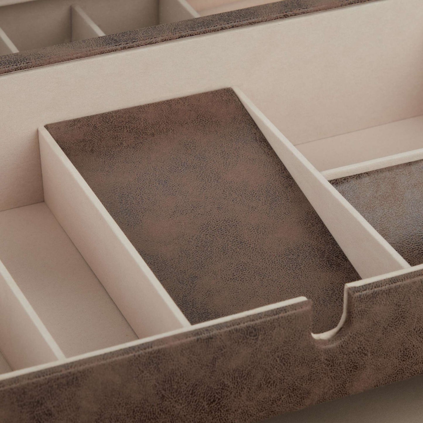 Jewelry box in leather look