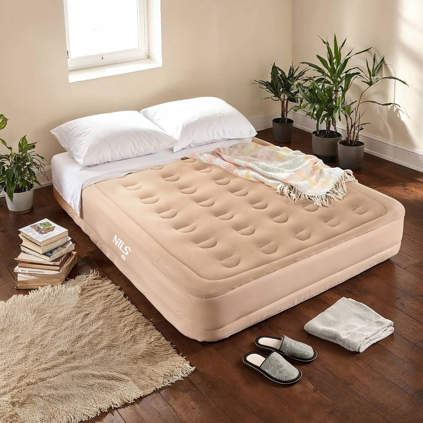 King Size Double Mattress with Electric Pump, Beige