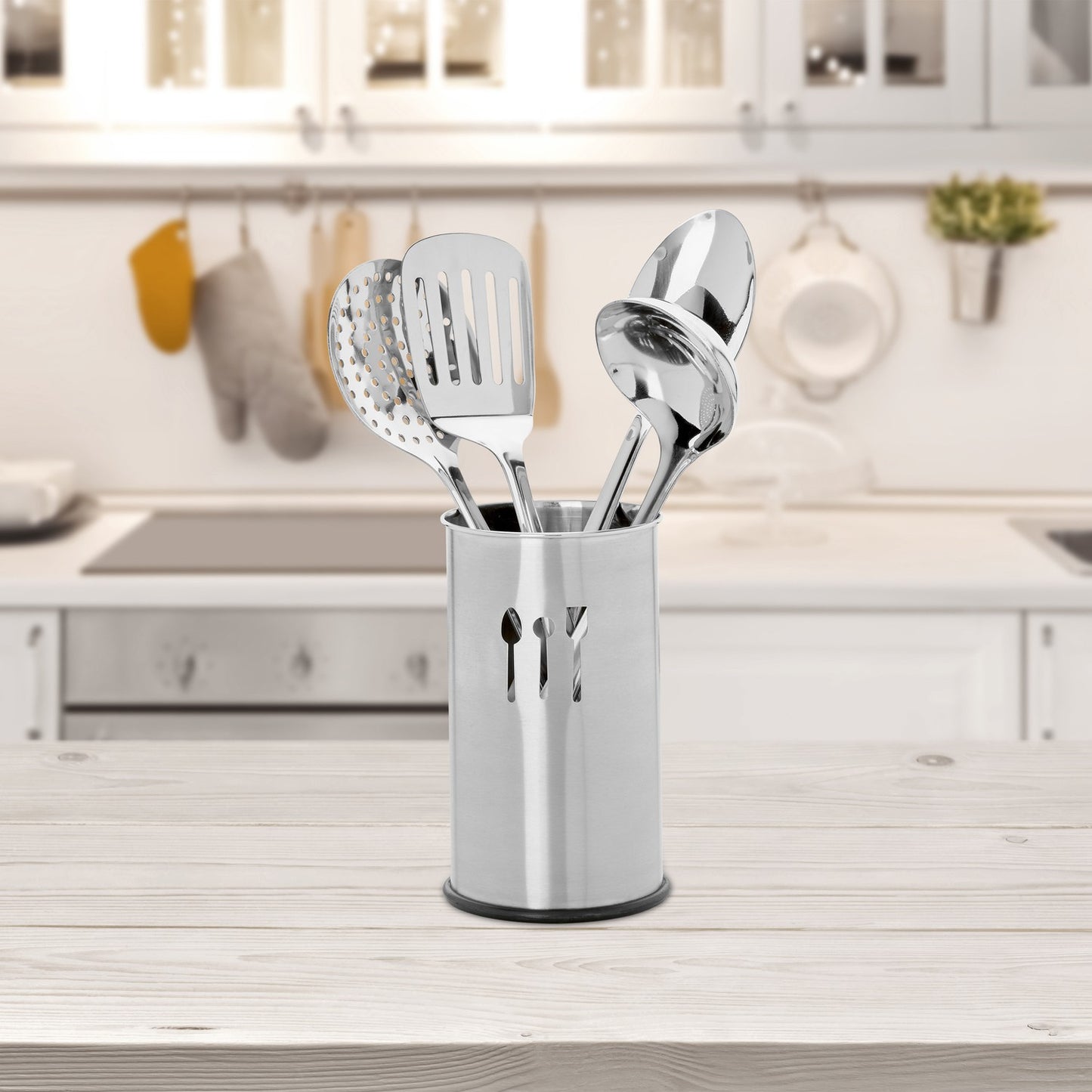 Kitchen utensils in stainless steel