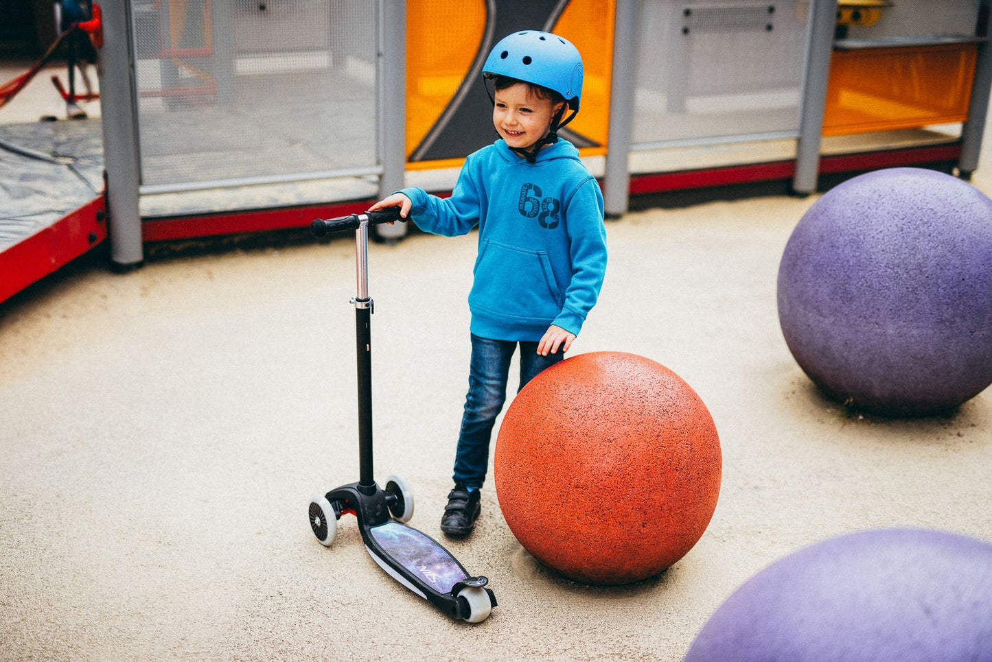 LED Scooter, Black, Foldable, Lightweight