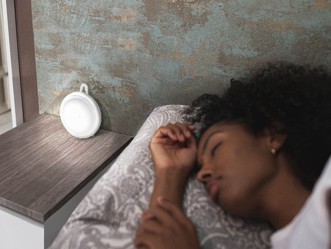 LED night light with motion sensor