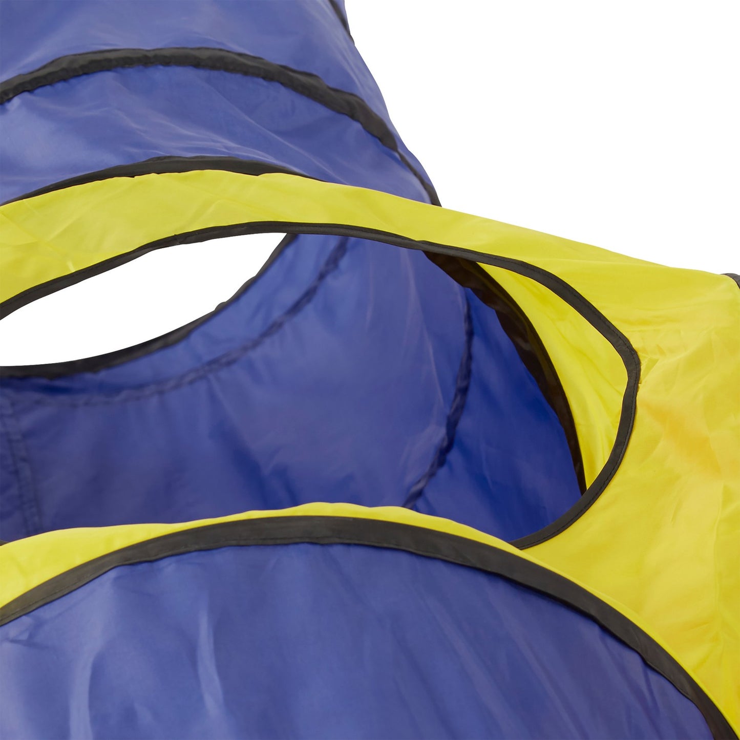 Large play tunnel with 4 pipes