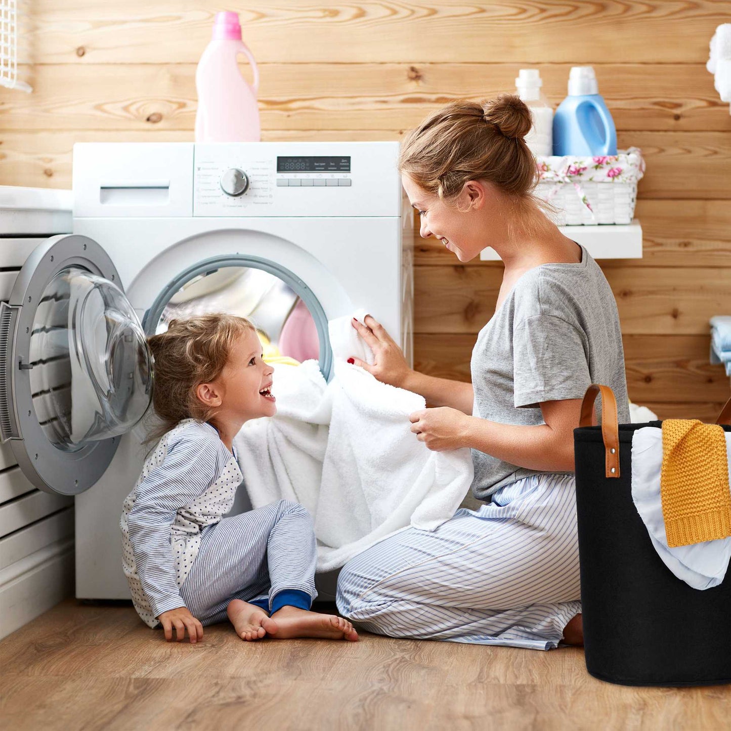 Laundry basket blanket portable