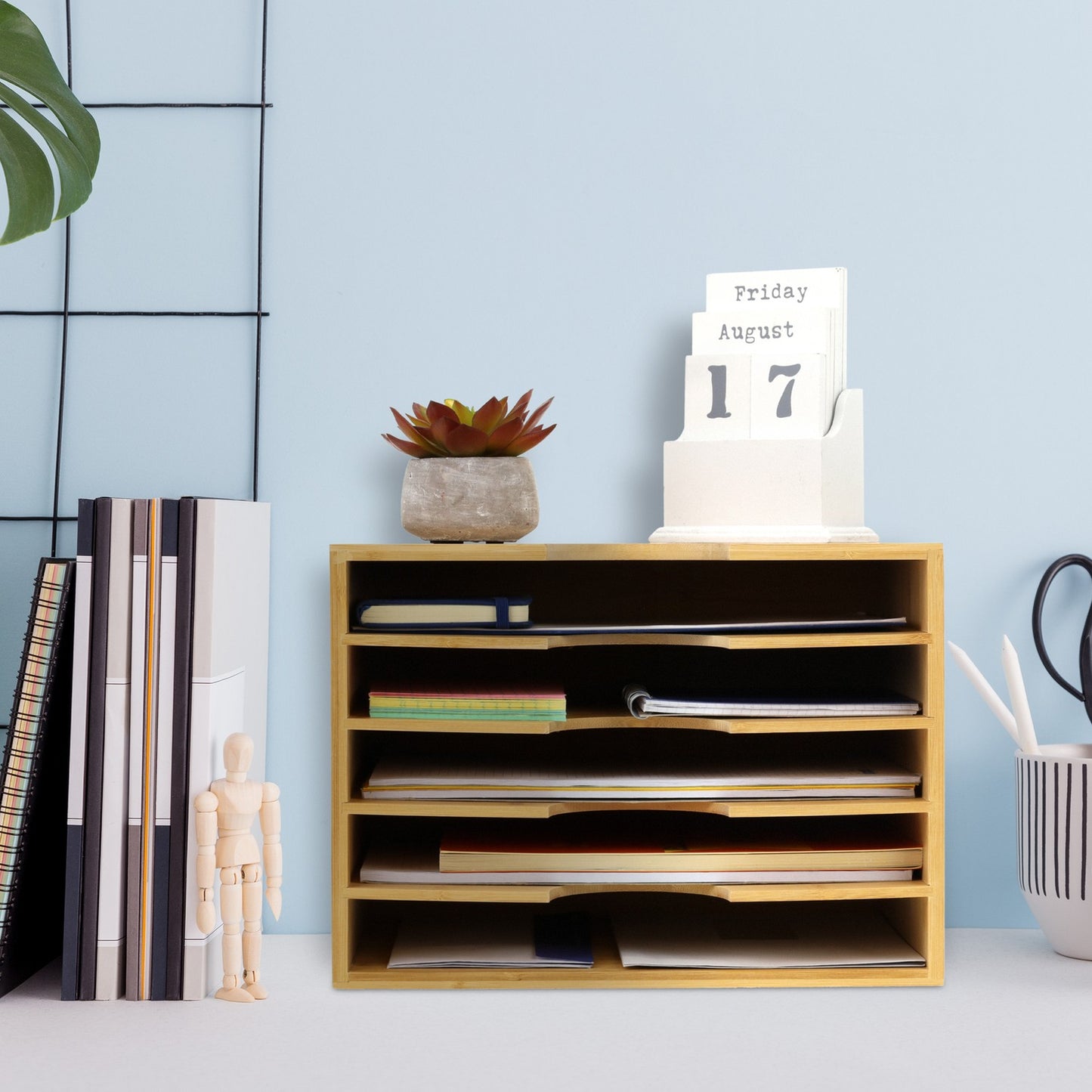 Letter tray in bamboo with 5 compartments