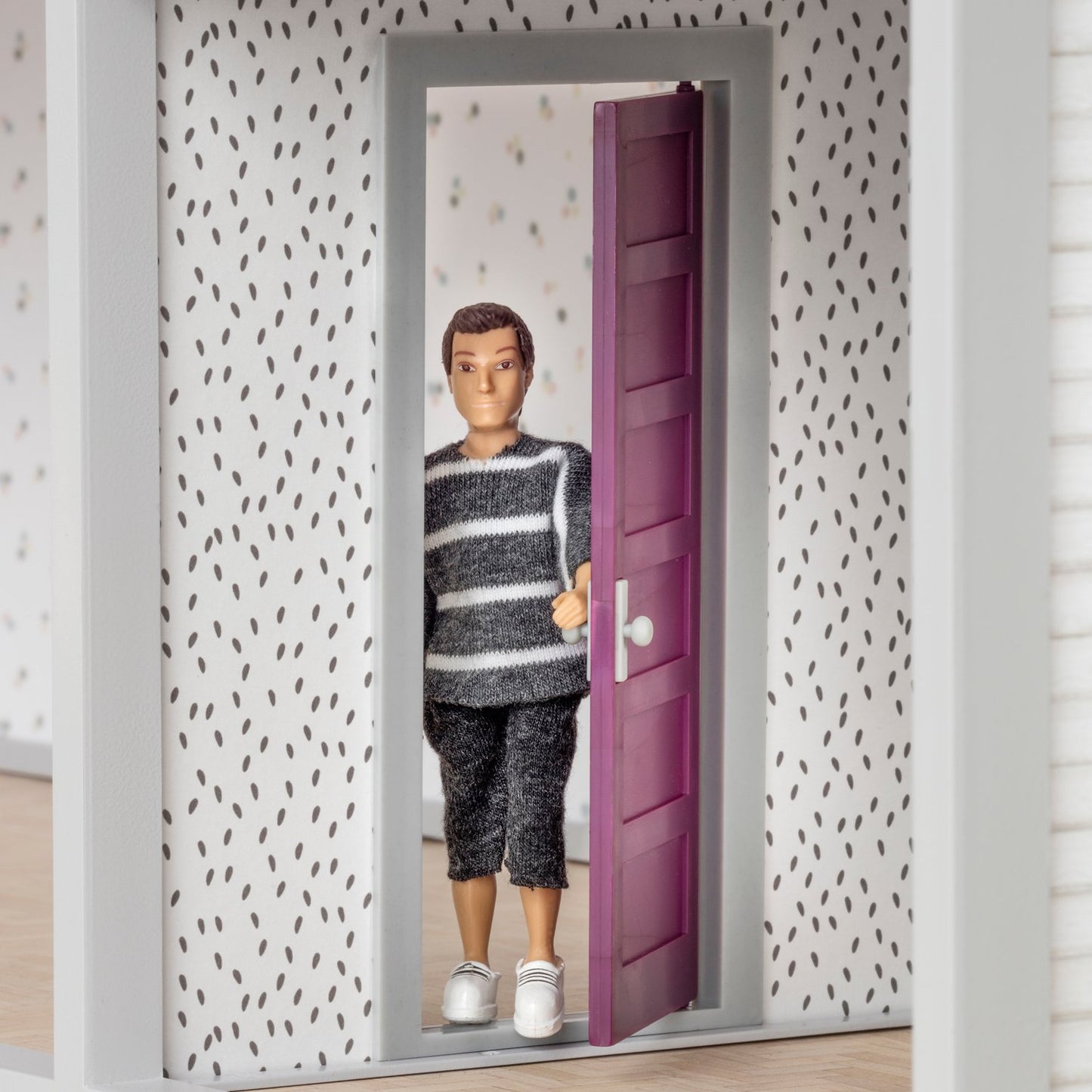 Life doll cabinet 601021
