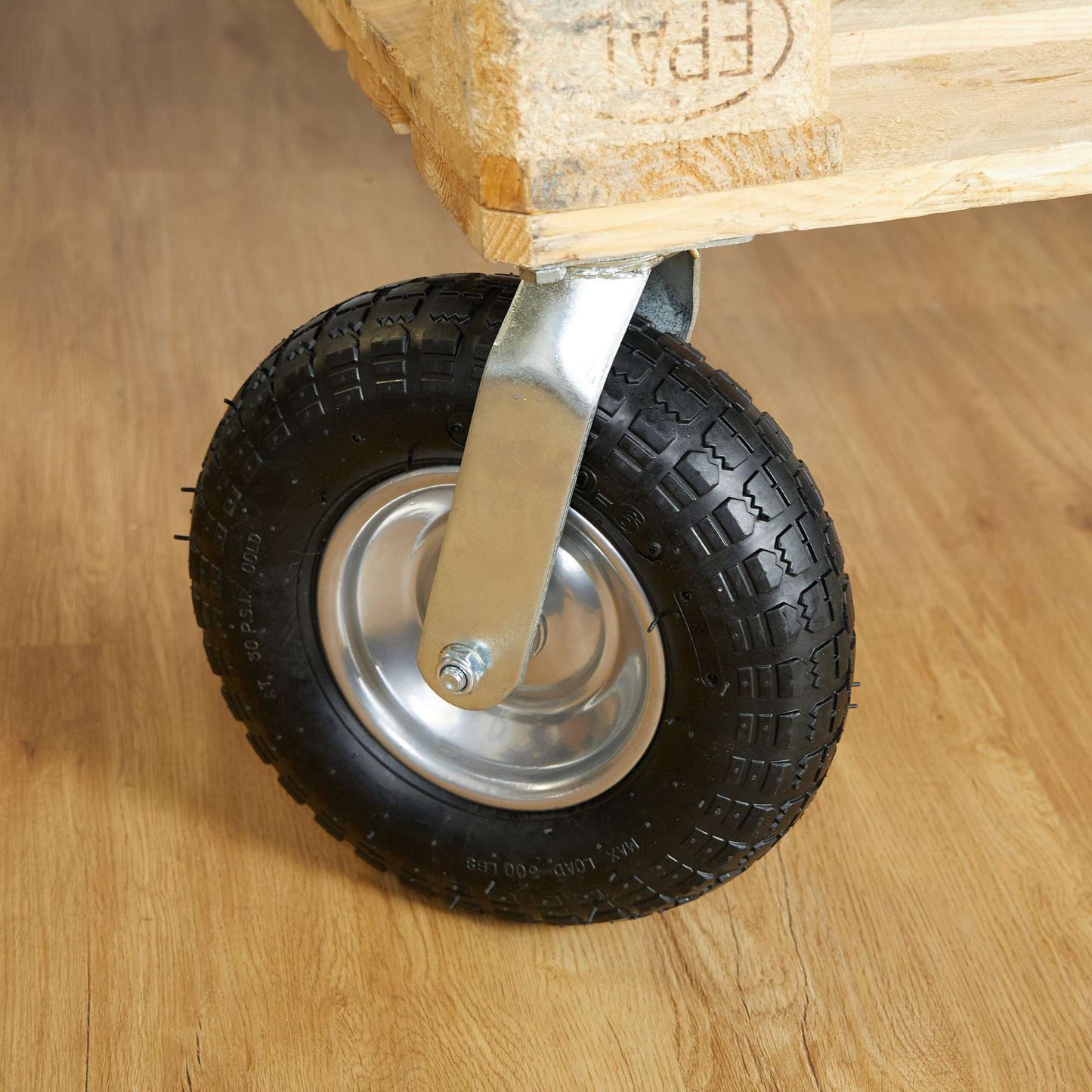 Link wheels with air tires 3.50-6