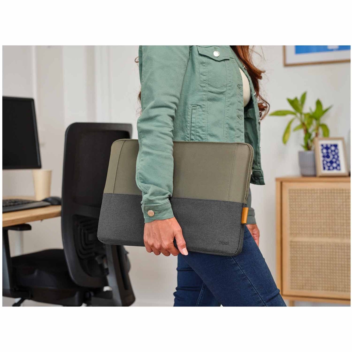Lisboa Sleeve for laptop 16" Green