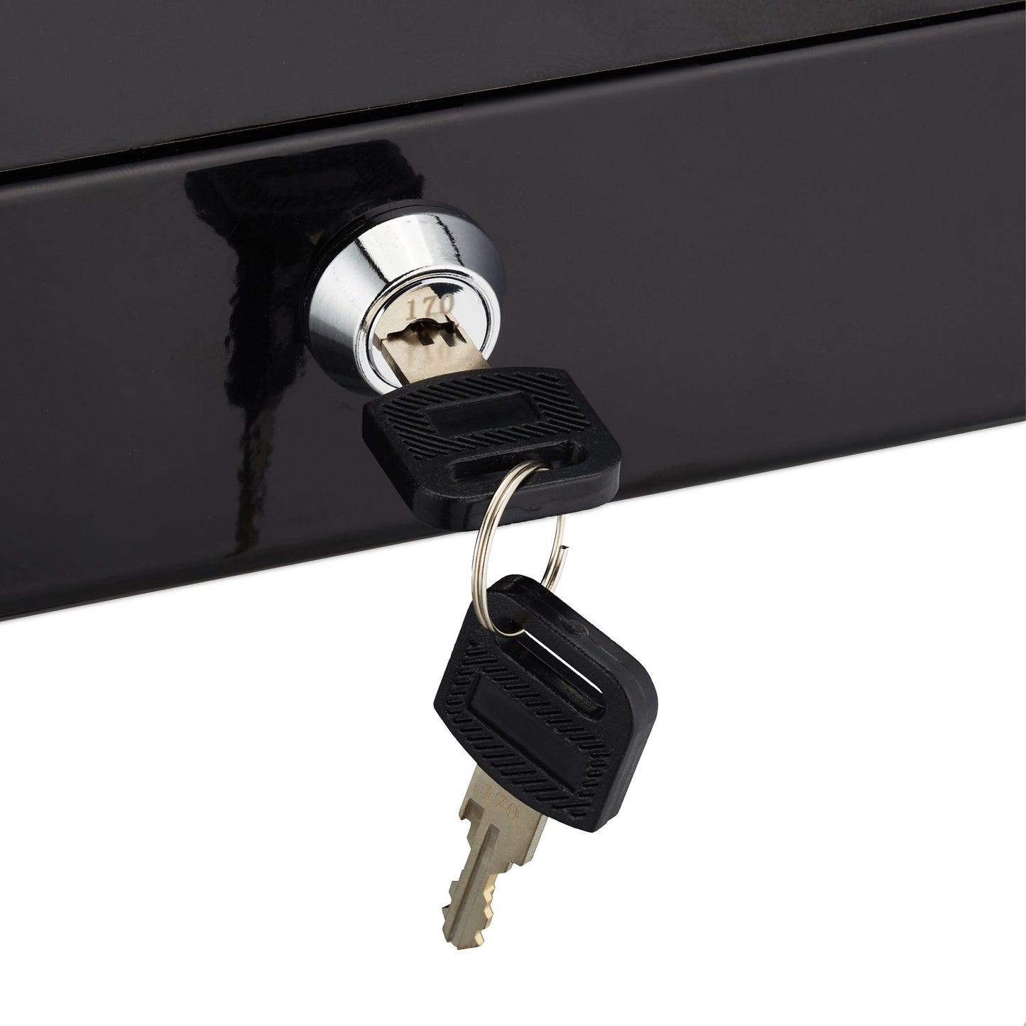 Lockable cash drawer