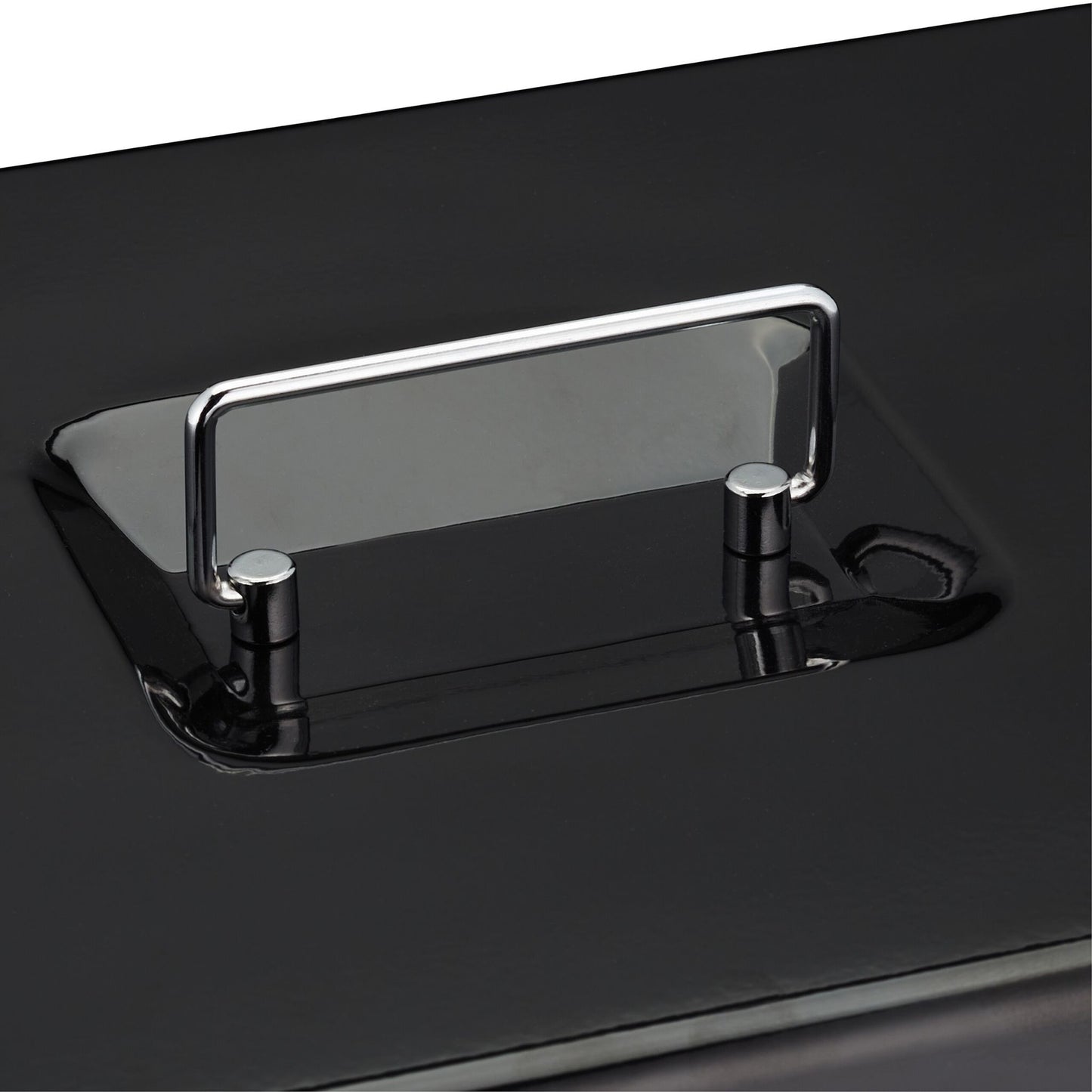 Lockable cash drawer