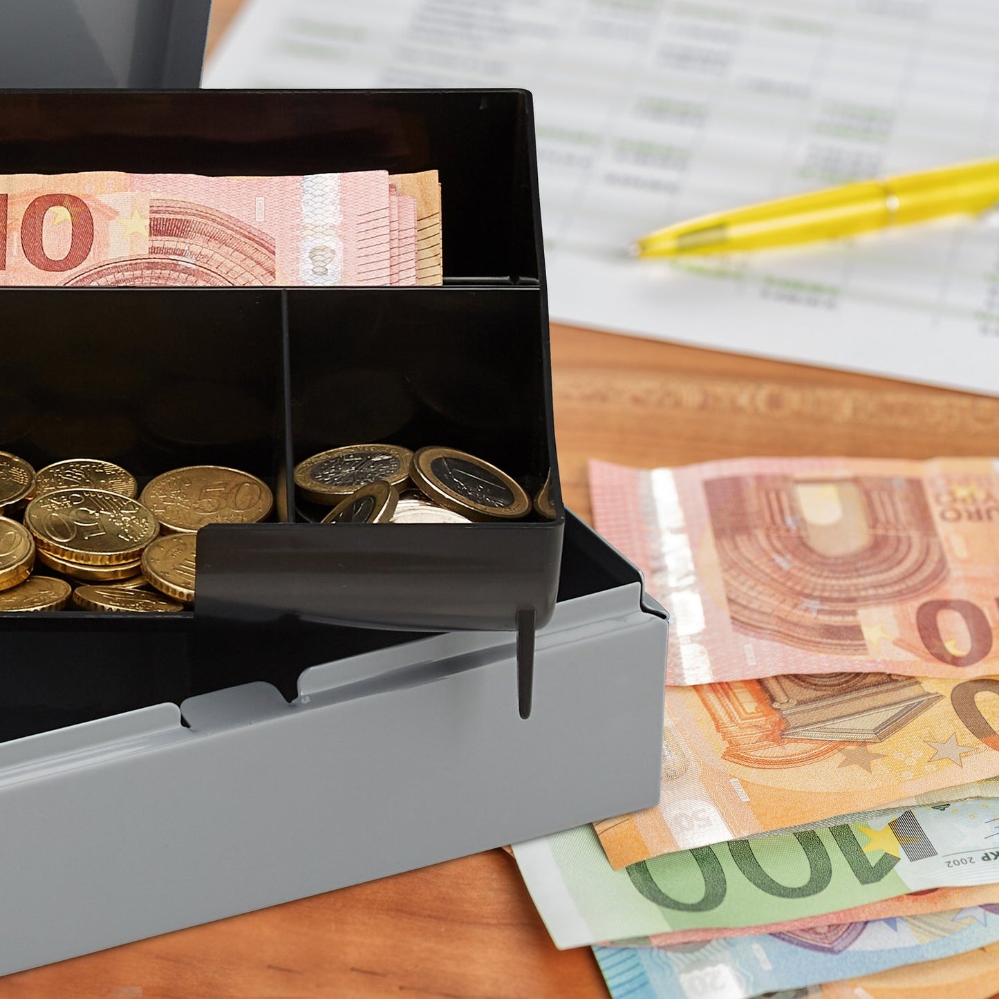 Locking Cash Box