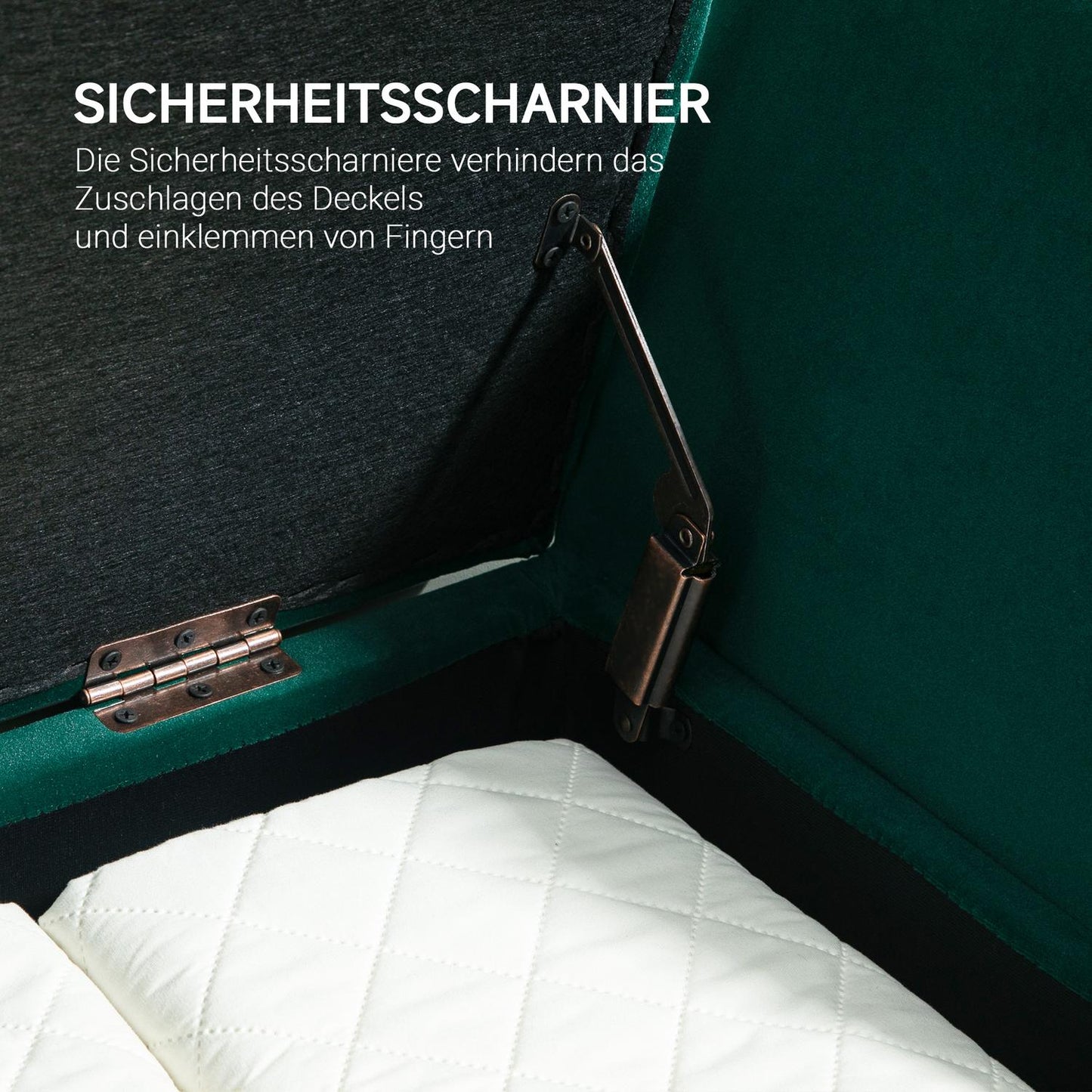 Green Velvet Storage bench with armrests - 107 x 42 x 65 cm
