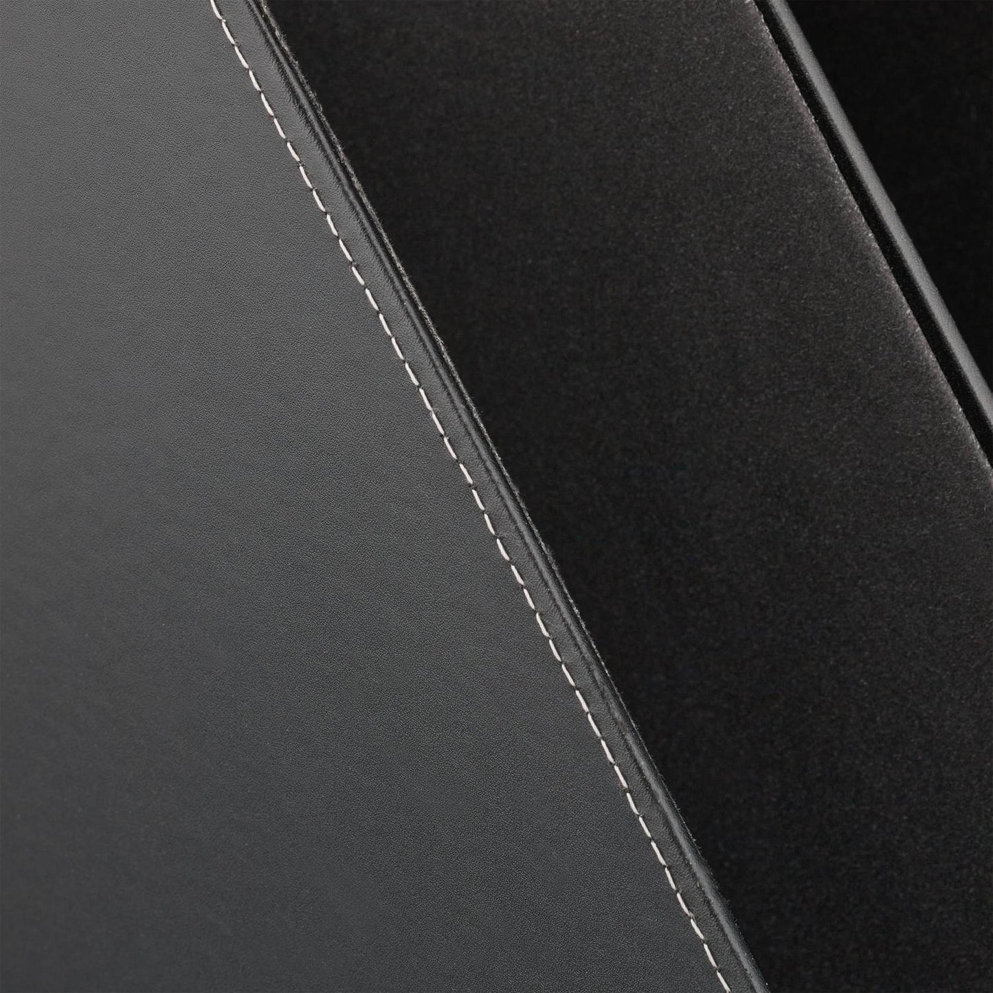 Magazine collector with 2 compartments