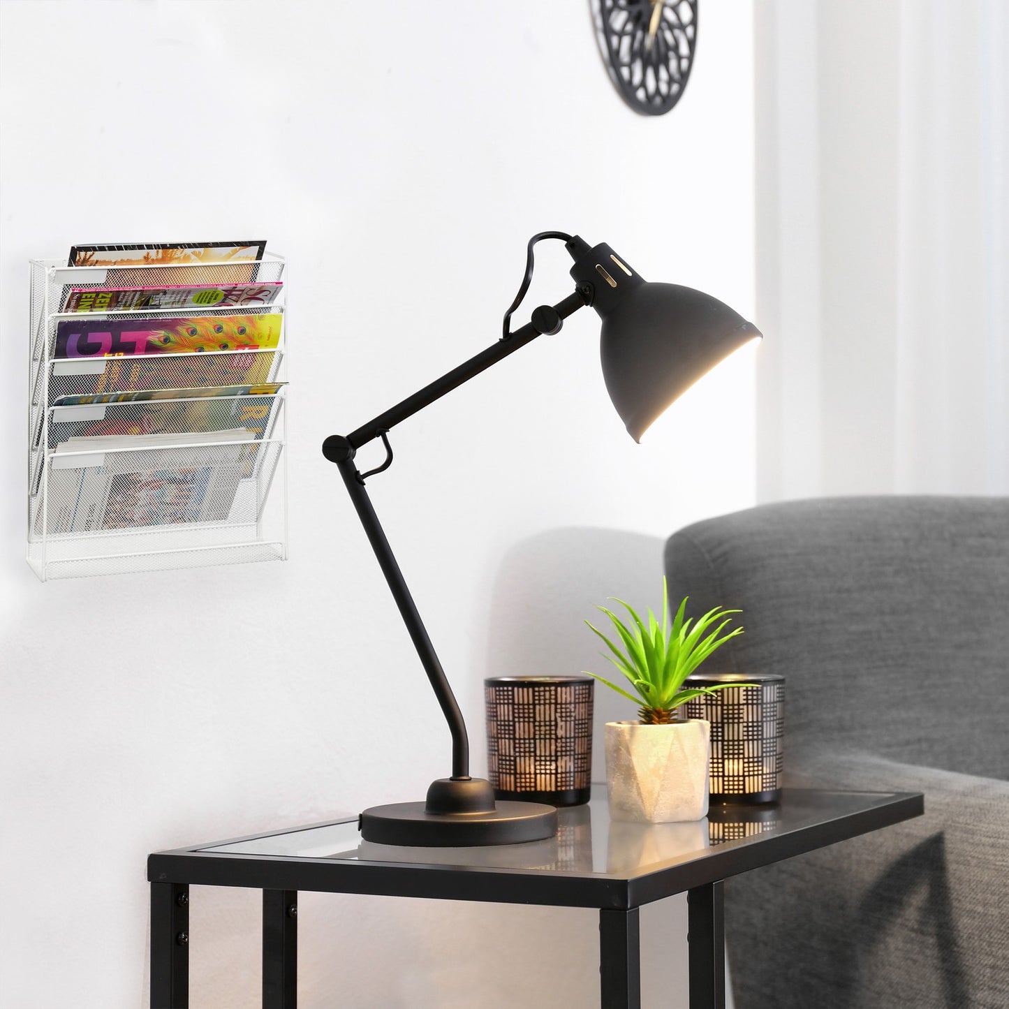 Magazine holder wall