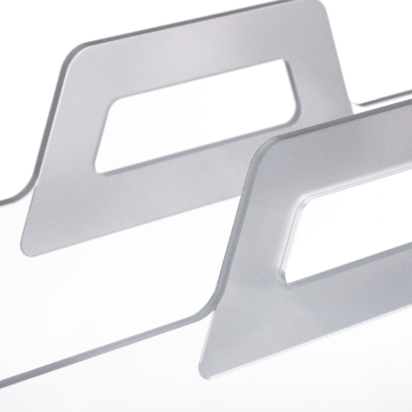 Magazine rack in transparent acrylic
