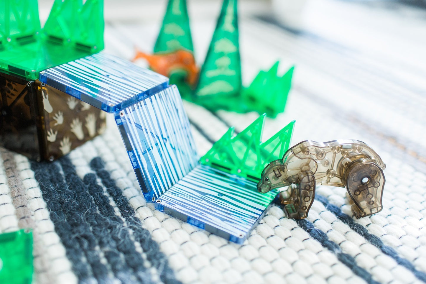 Magna-Tiles Magnetic Building Tiles Forest Animals, 25 Pcs