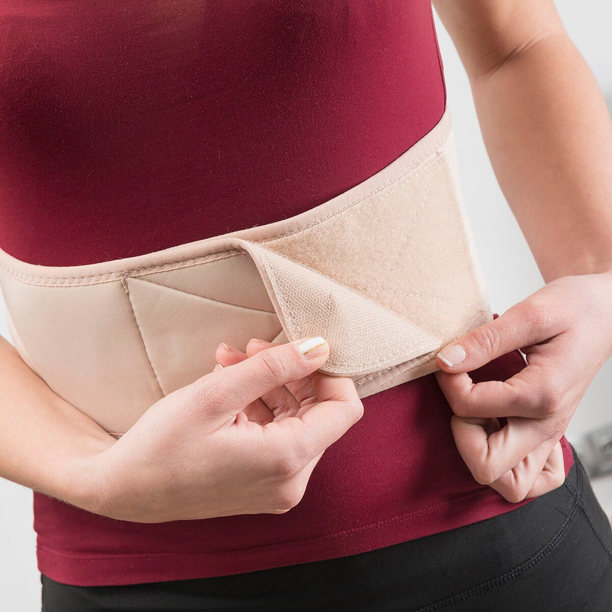 Magnetic Back Support InnovaGoods - L