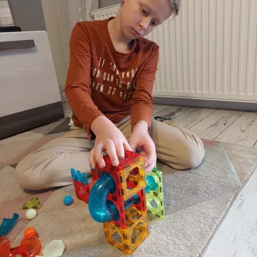 Magnetic blocks - track 83 pieces. Kruzzel 22684