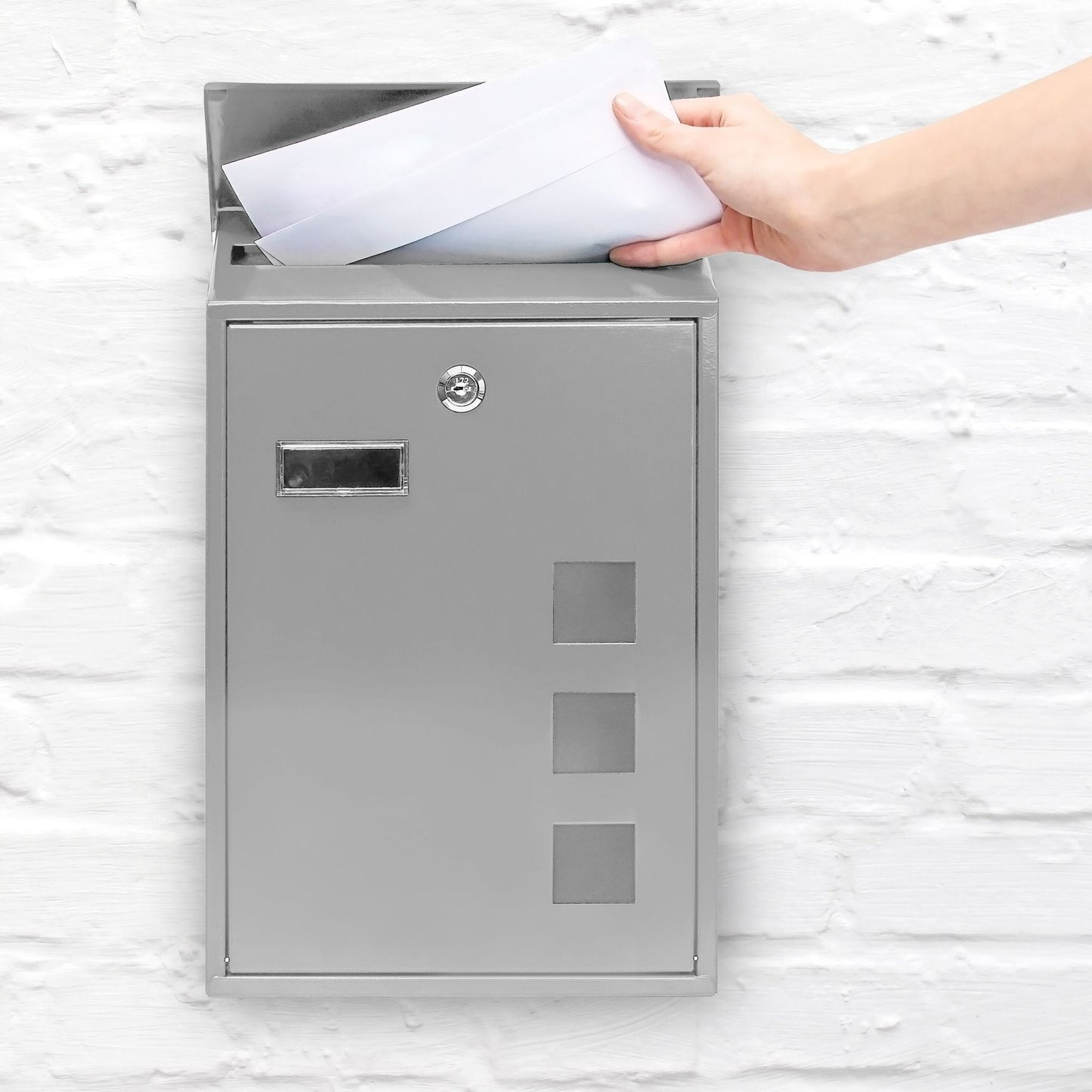 Mailbox with 3 square viewing windows