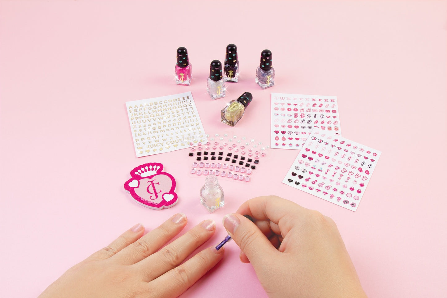 Make It Real Juicy Couture Dazzling Designs Manicure Set