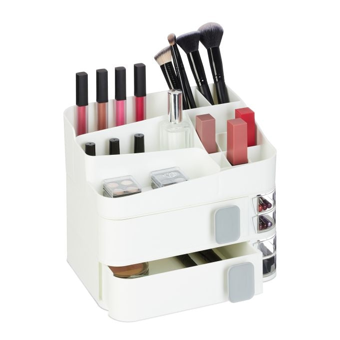 Makeup storage with drawers
