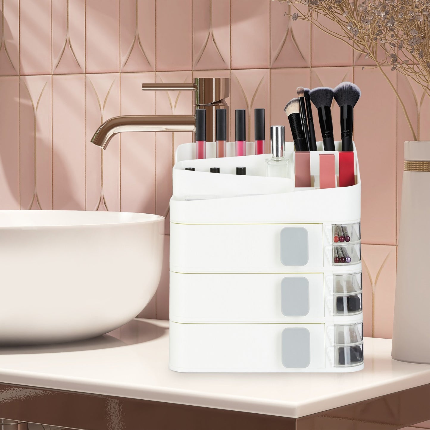 Makeup storage with drawers