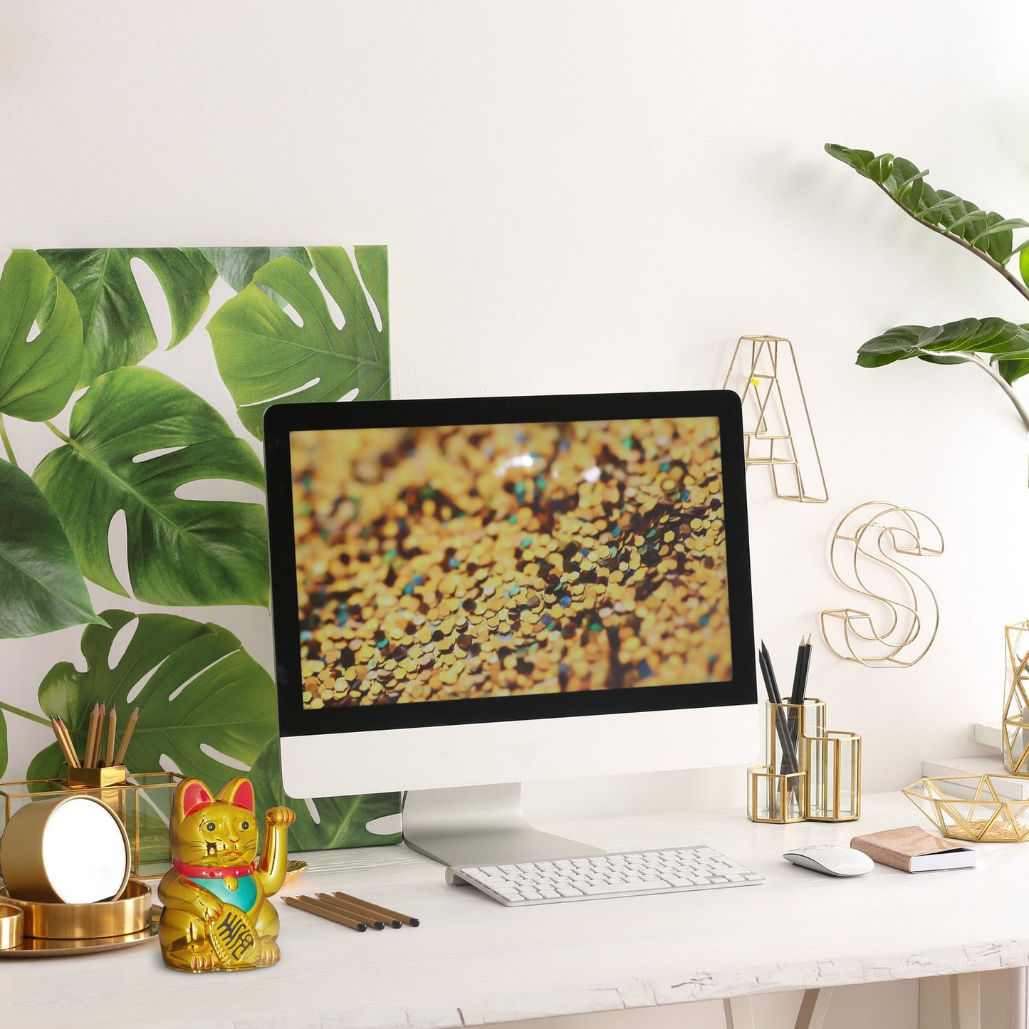 Maneki Neko waving cat 16 cm