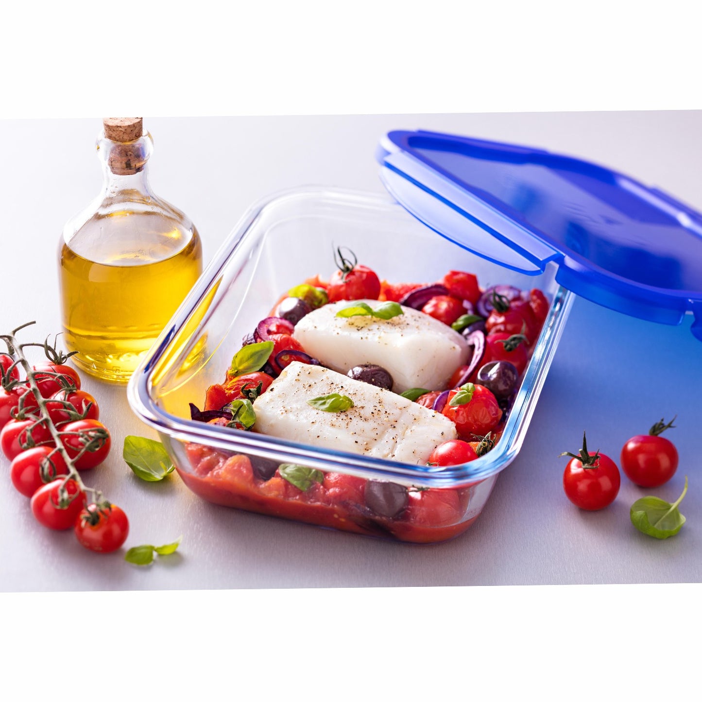 Medium shape with snap lid 4 26x19cm/1.7L
