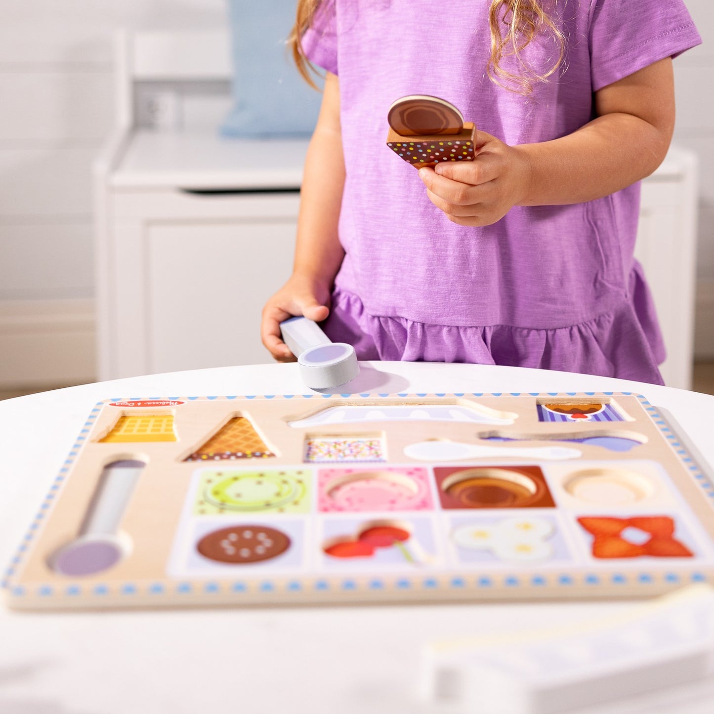 Melissa & Doug Wooden Magnetic Ice Cream Puzzle & Play Set