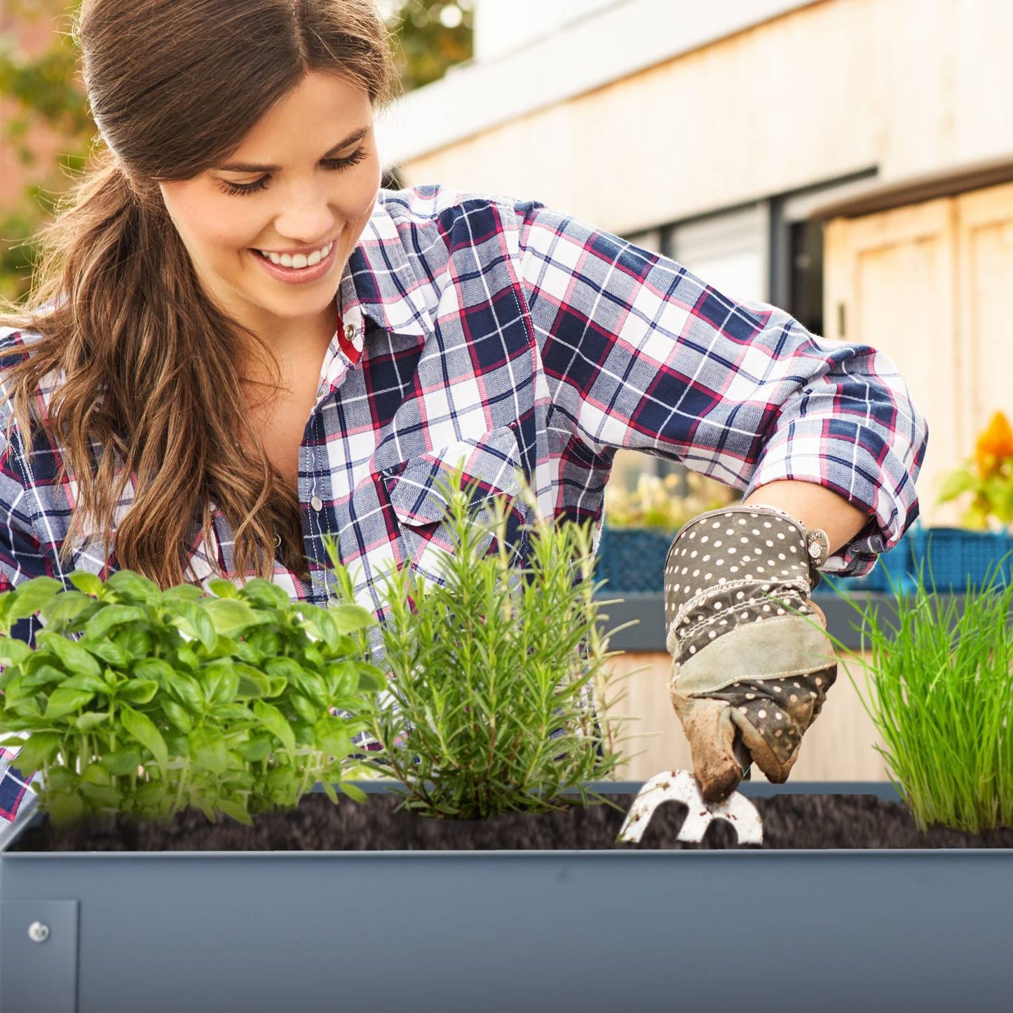 Metal Raised Planter Box in Grey