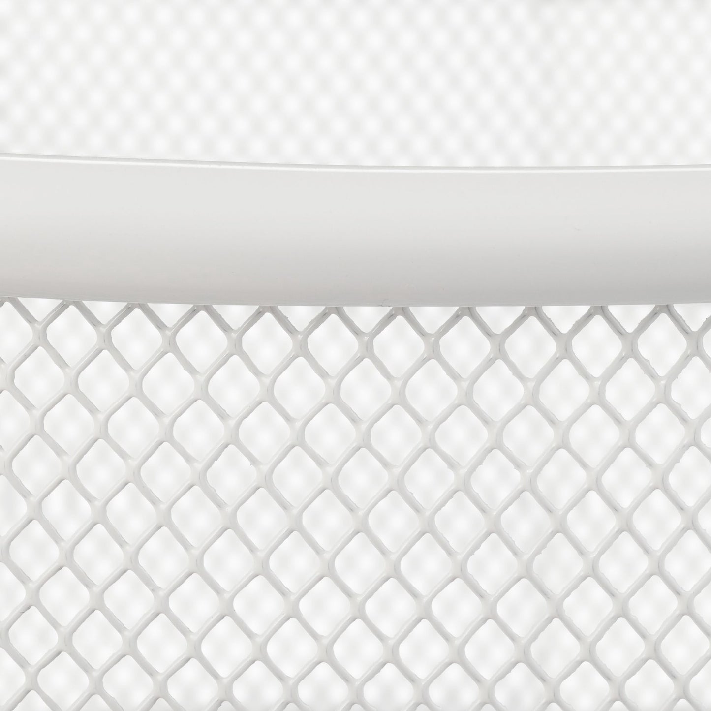 Metal wastebasket
