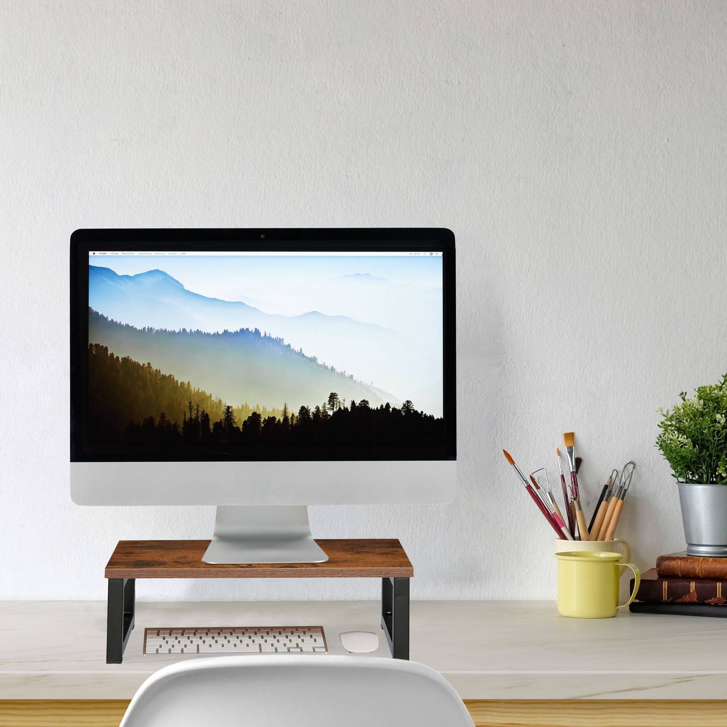 Monitor stand in industrial design