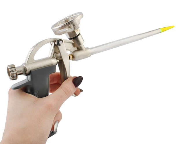 Mounting foam gun